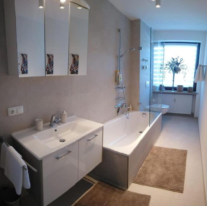 Apartment Direkt Am Tegernsee Mit Xl-terrasse *